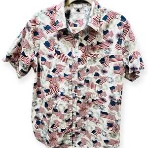 Free Planet Patriotic themed men’s  button down shirt | Large | LIKE NEW!